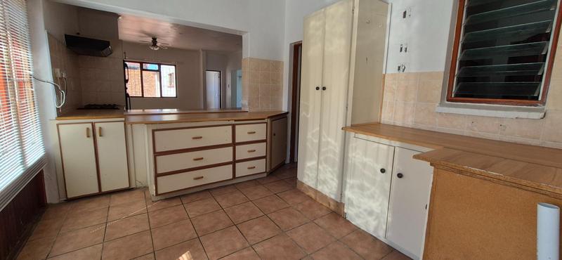 4 Bedroom Property for Sale in Dana Bay Western Cape